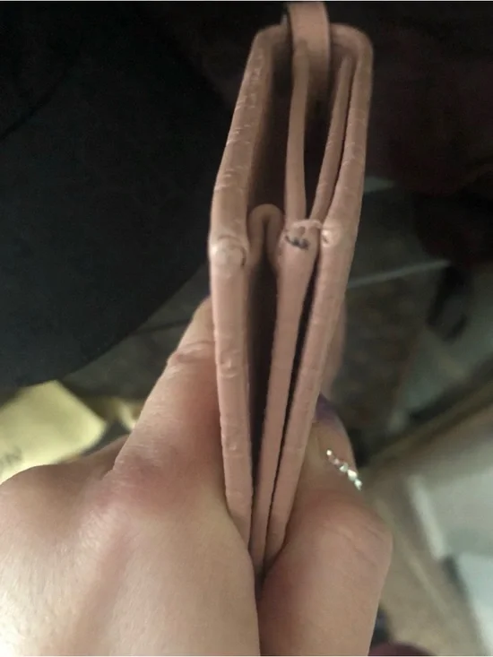 Gucci Blush Pink Embossed GG Crossbody Wallet - Picture 7 of 9